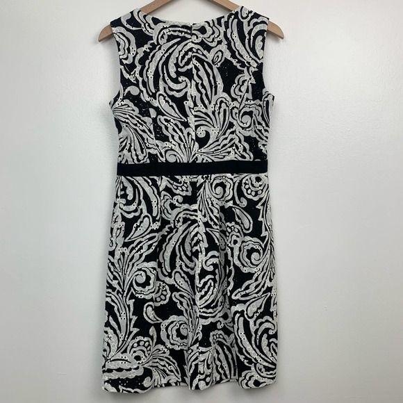 Anthropologie Tabitha Sheath Dress Floral Size 8 Black White Eyelet Cotton - Picture 5 of 13